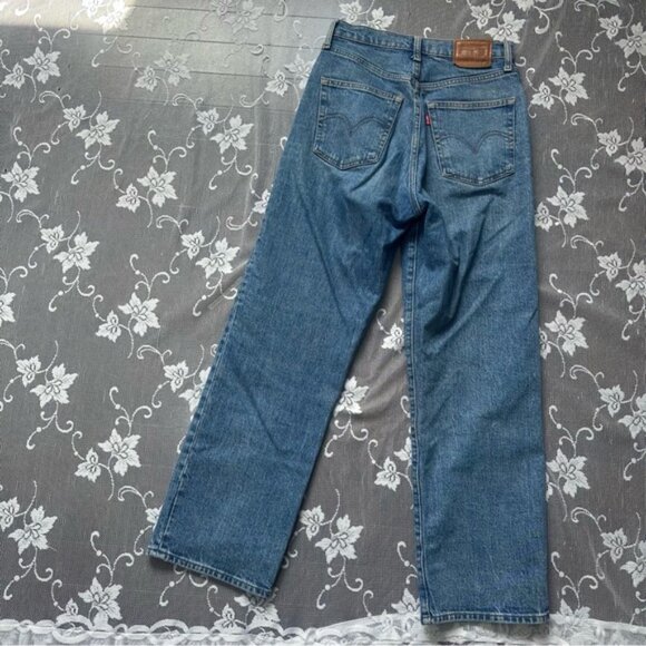Levi's Ribcage Straight Jeans in BlueSz. 27 - Picture 4 of 13